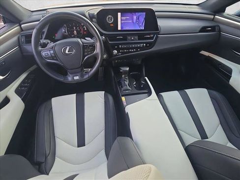 Used 2023 Lexus ES 350 F Sport w/ Accessory Package (Z2) FWD image 18