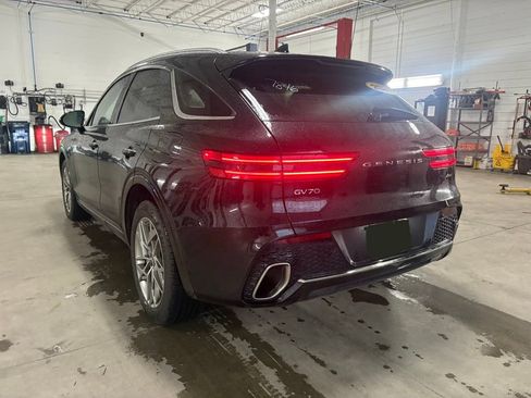 Used 2025 Genesis GV70 2.5T AWD/4WD image 5