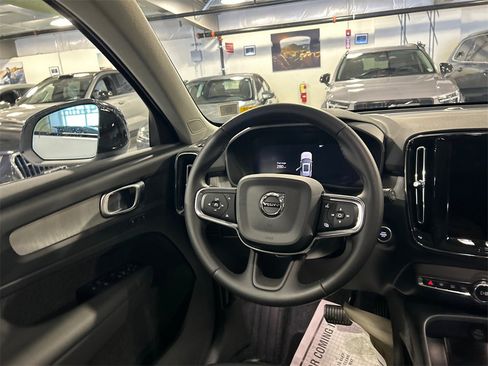 Used 2026 Volvo XC40 B5 Plus w/ Protection Package Premier image 24