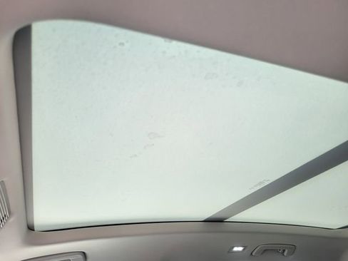 New 2026 Volkswagen Tiguan SE image 10