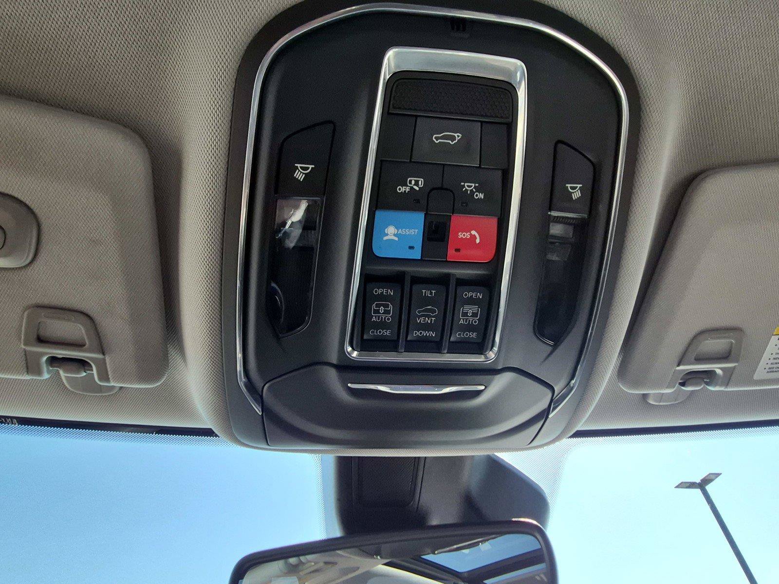 Used 2023 Jeep Grand Cherokee L Limited RWD image 29