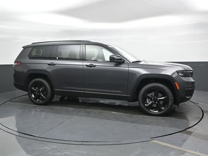 New 2025 Jeep Grand Cherokee L Limited w/ Black Appearance Package