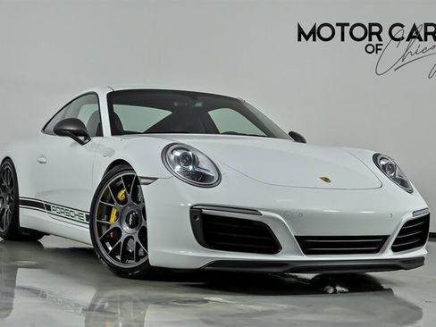 Used 2018 Porsche 911 Carrera T RWD image 1