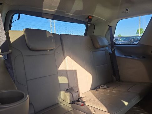 Used 2018 Chevrolet Tahoe Premier AWD/4WD image 91