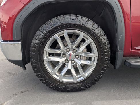 Used 2019 GMC Sierra 1500 SLT w/ SLT Premium Plus Package AWD/4WD image 37