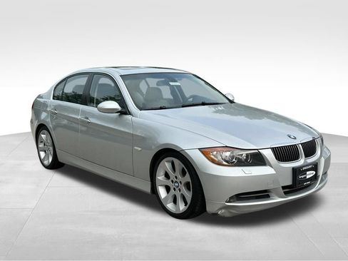Used 2006 BMW 330i Sedan RWD image 5