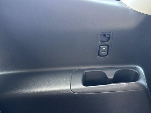 Used 2018 Buick Enclave Premium FWD image 23