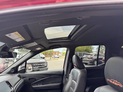 Used 2024 Honda Ridgeline TrailSport image 3