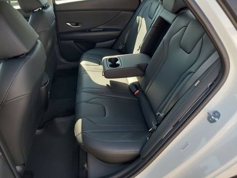 New 2026 Hyundai Elantra Limited FWD image 29