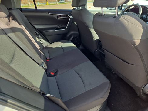 Certified 2025 Toyota RAV4 XLE AWD/4WD image 29