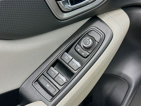 Used 2019 Subaru Forester Premium image 15