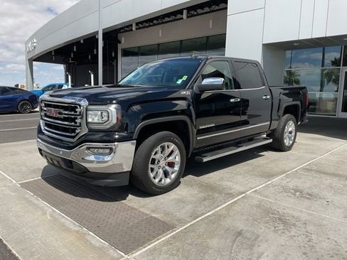 Used 2018 GMC Sierra 1500 SLT w/ SLT Premium Package AWD/4WD image 3