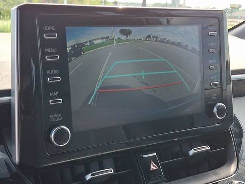 Used 2020 Toyota Corolla SE FWD image 13