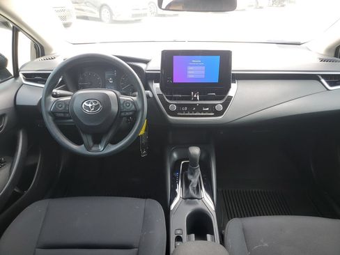 Used 2024 Toyota Corolla LE FWD image 12