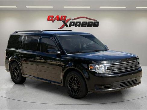 Used 2015 Ford Flex SEL image 3