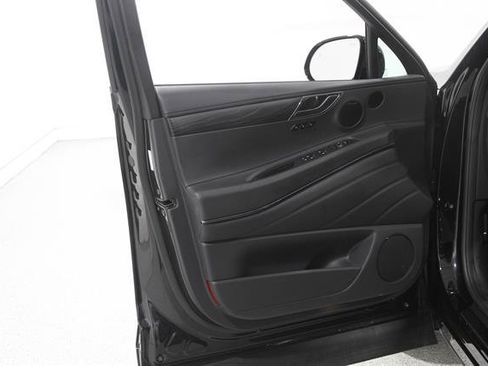 Used 2026 Genesis GV80 3.5T Prestige AWD/4WD image 4