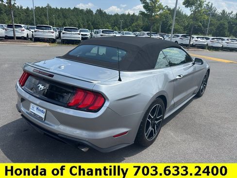 Used 2022 Ford Mustang Premium RWD image 7