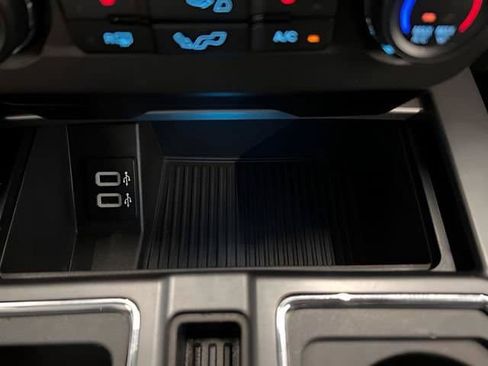 Used 2019 Ford F150 XLT w/ Equipment Group 302A Luxury AWD/4WD image 28