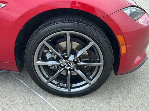 Used 2016 MAZDA MX-5 Miata Grand Touring image 21