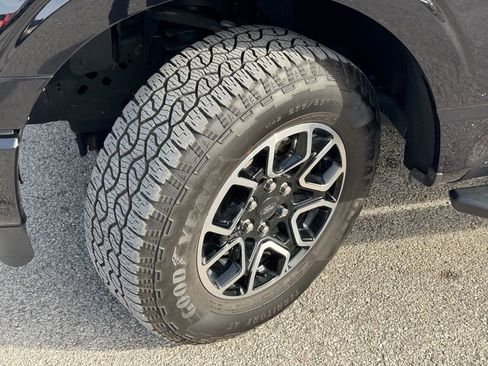 Used 2023 Ford F150 XLT w/ Equipment Group 302A High image 34