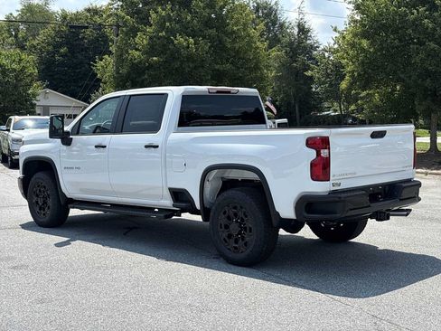 New 2026 Chevrolet Silverado 2500 Custom w/ Custom Value Package AWD/4WD image 8