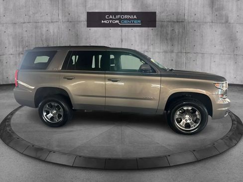 Used 2019 Chevrolet Tahoe LT w/ Off-Road Package AWD/4WD image 4