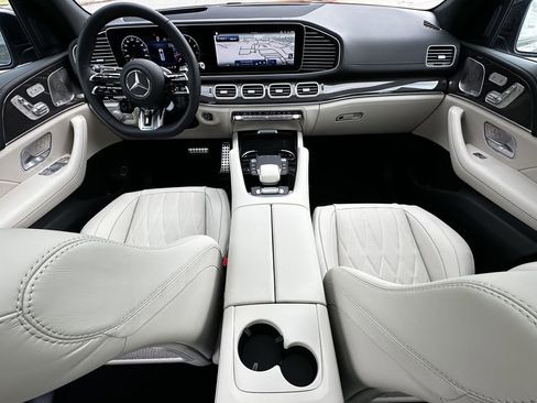 New 2026 Mercedes-Benz GLS 63 AMG 4MATIC image 29