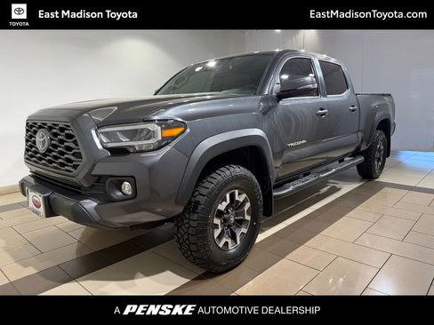 Certified 2020 Toyota Tacoma TRD Off-Road w/ TRD Premium Off Road Package AWD/4WD image 1