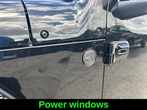 Certified 2025 Jeep Wrangler Unlimited Sahara AWD/4WD image 21