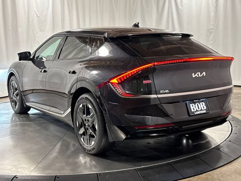 New 2026 Kia EV6 Wind AWD/4WD image 9