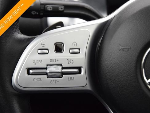 Used 2022 Mercedes-Benz GLB 250 GLB 250 image 25