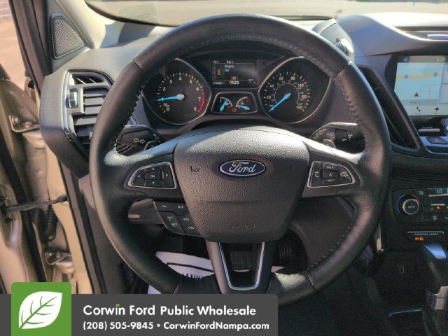 Used 2017 Ford Escape Titanium AWD/4WD image 14