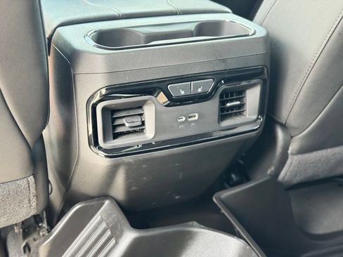 Used 2025 GMC Sierra 1500 AT4 AWD/4WD image 24