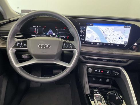 Certified 2025 Audi Q5 Premium w/ Convenience Package AWD/4WD image 27