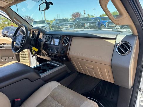 Used 2011 Ford F350 Lariat w/ Lariat Interior Pkg AWD/4WD image 34