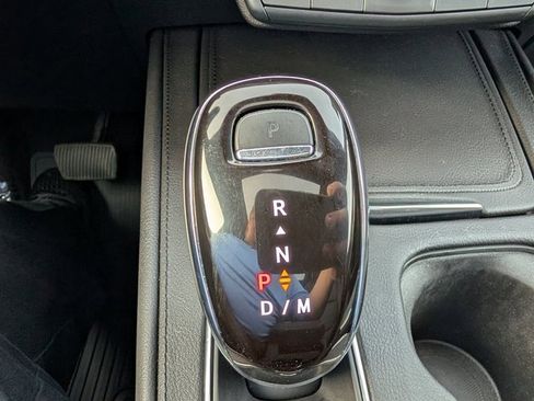 Used 2020 Cadillac XT4 Premium Luxury w/ Cold Weather Package image 17