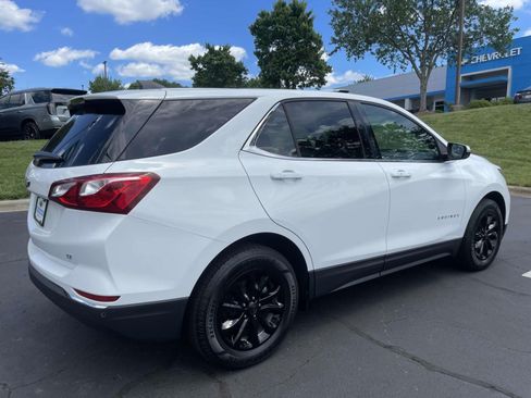 Used 2018 Chevrolet Equinox LT FWD image 4