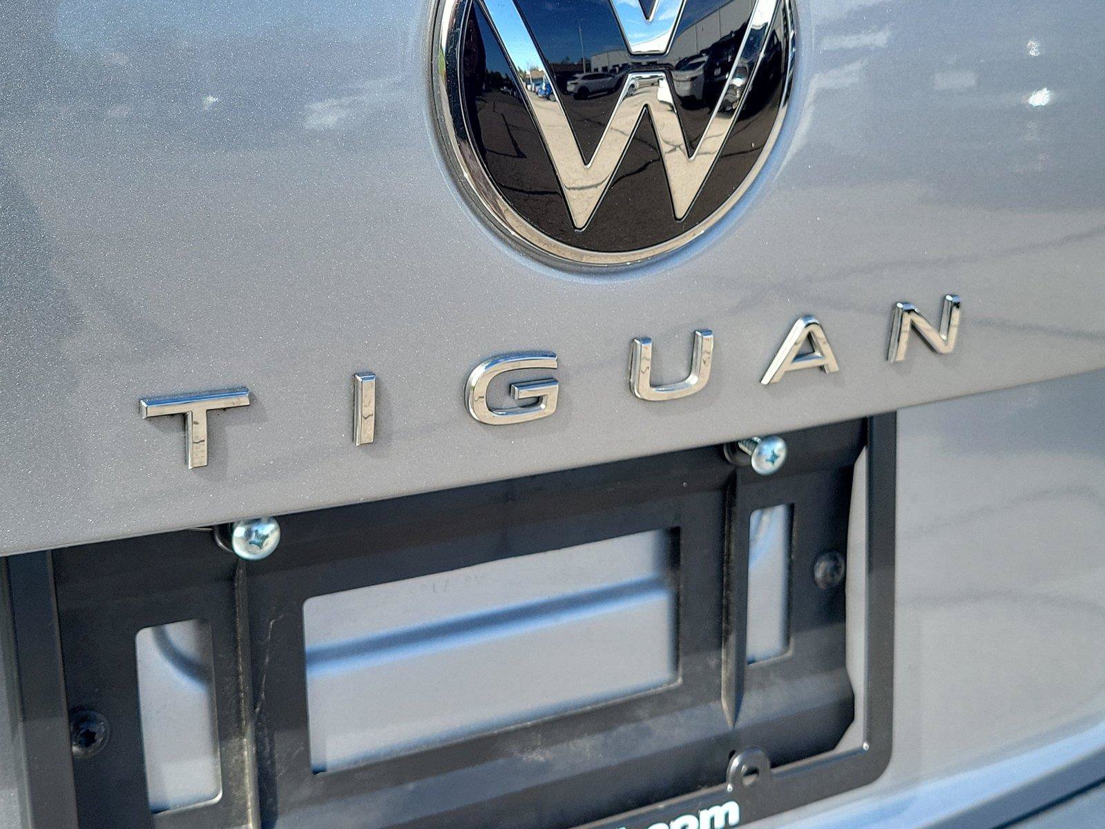 Used 2024 Volkswagen Tiguan Wolfsburg Edition AWD/4WD image 6