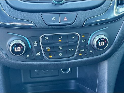 Used 2024 Chevrolet Equinox RS image 16