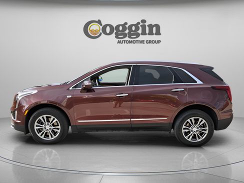 Used 2022 Cadillac XT5 Premium Luxury image 2