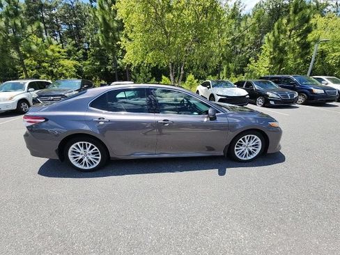 Certified 2018 Toyota Camry XLE w/ Driver Assist Package FWD image 20