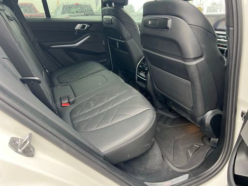 Used 2024 BMW X5 xDrive40i w/ Premium Package AWD/4WD image 23