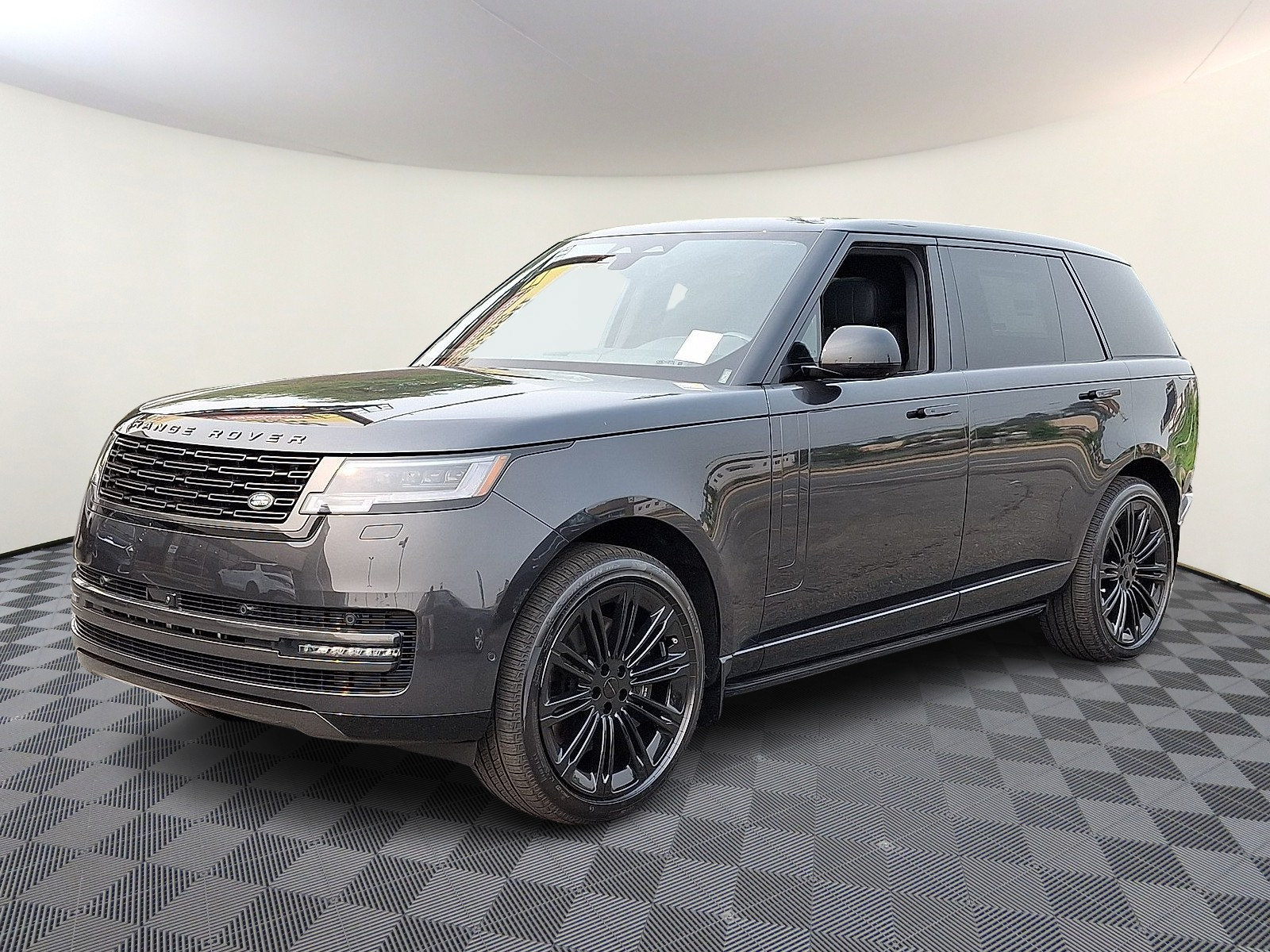New 2026 Land Rover Range Rover Long Wheelbase SE AWD/4WD image 1