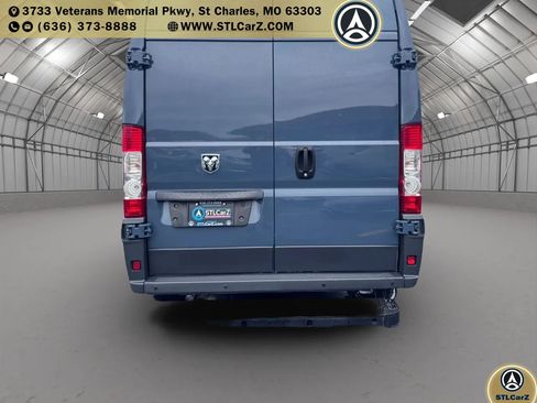 Used 2018 RAM ProMaster 2500 FWD image 4