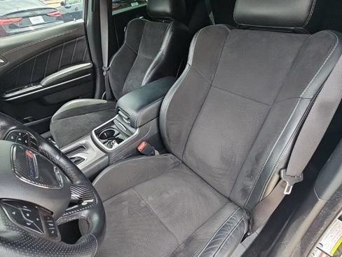 Used 2022 Dodge Charger R/T w/ Plus Group RWD image 19