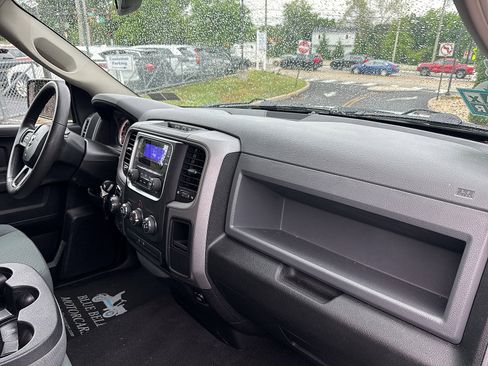 Used 2015 RAM 1500 Express AWD/4WD image 29