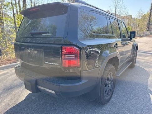 Used 2025 Toyota Land Cruiser w/ Premium Package image 12