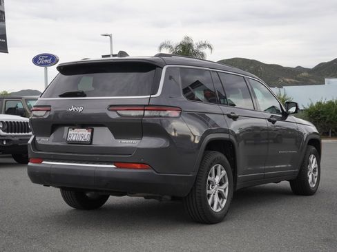 Used 2021 Jeep Grand Cherokee L Limited image 3