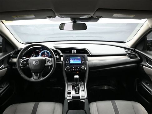 Used 2020 Honda Civic LX image 9