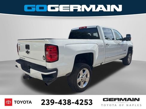 Used 2019 Chevrolet Silverado 2500 LT w/ Custom Sport Edition AWD/4WD image 9